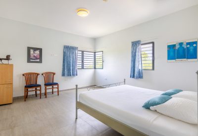 Badkamer van 4-slaapkamer woning in Damacor panoramisch uitzicht