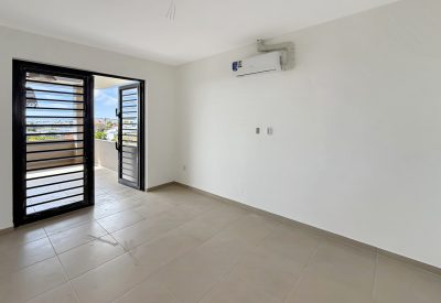 Moderne keuken van 3-slaapkamer woning in Cas Grandi met zwembad
